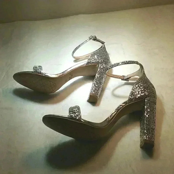 BADGLER MICHKA HEELS SANDAL - Picture 14 of 14